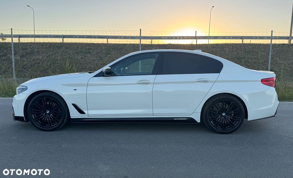 BMW Seria 5 520d M Sport - 7