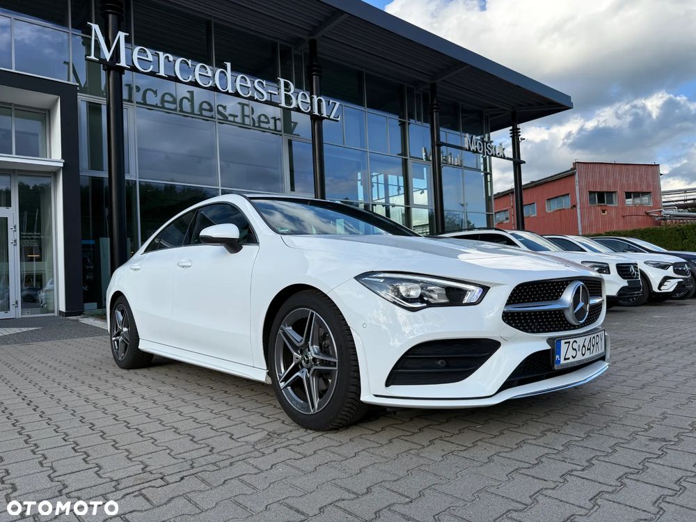 Mercedes-Benz CLA 180 AMG Line 7G-DCT - 2