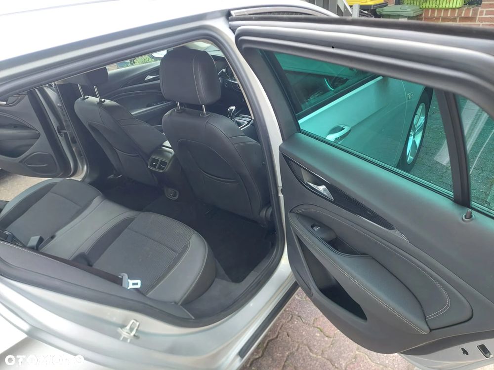 Opel Insignia 2.0 CDTI Innovation S&S - 9