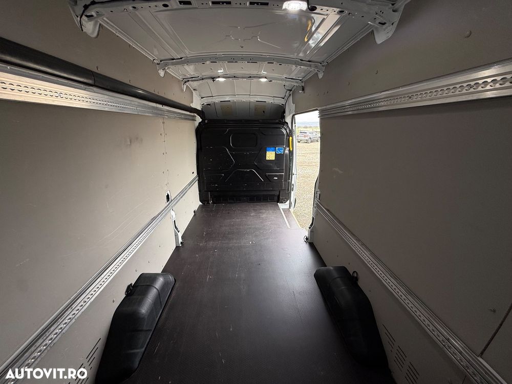 Ford Transit - 34