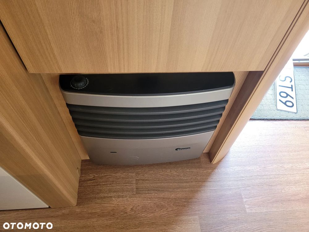 LMC Musica 560E,  przedsionek Isabella - 8