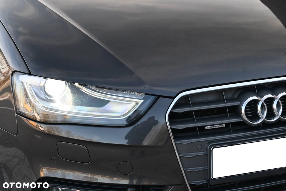 Audi A4 Avant 2.0 TFSI quattro S tronic S line Sportpaket - 35