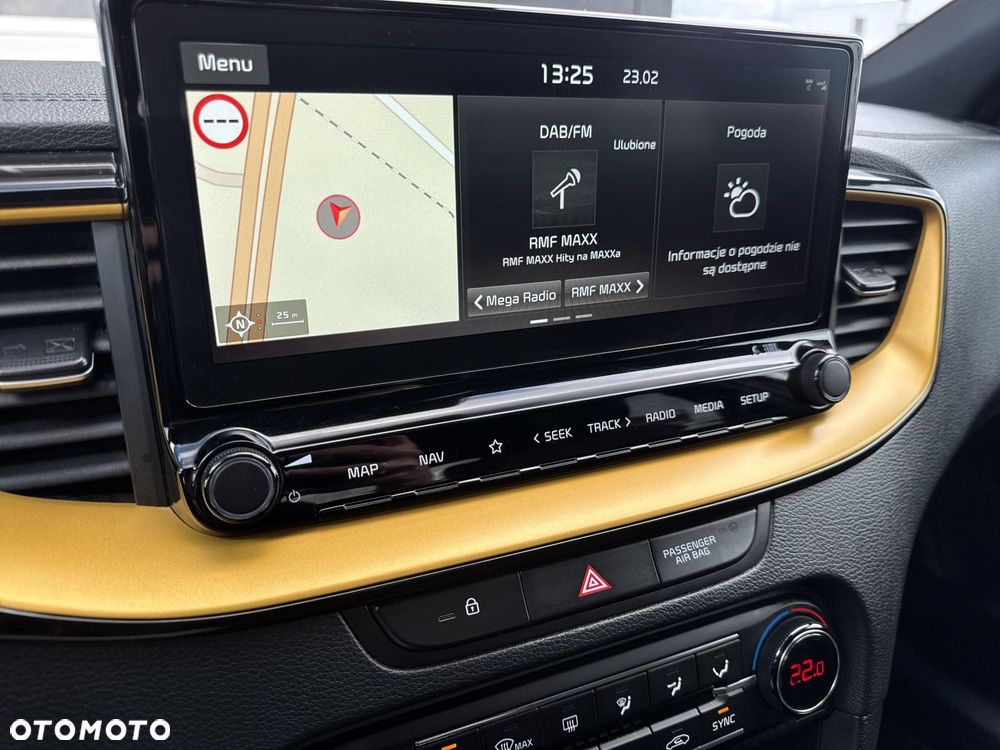 Kia XCeed - 32
