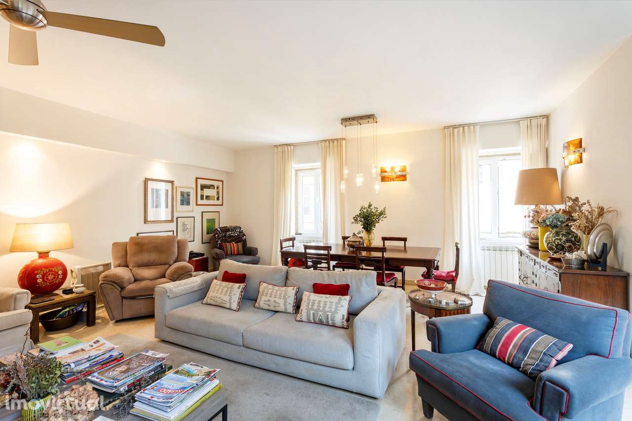 Moradia T6 com garagem, junto à Embaixada de França, Lisboa - Grande imagem: 2/35