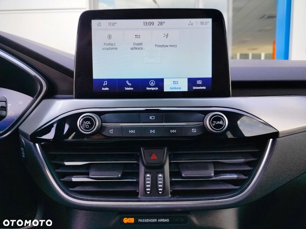 Ford Kuga 2.5 FHEV AWD Titanium eCVT - 18