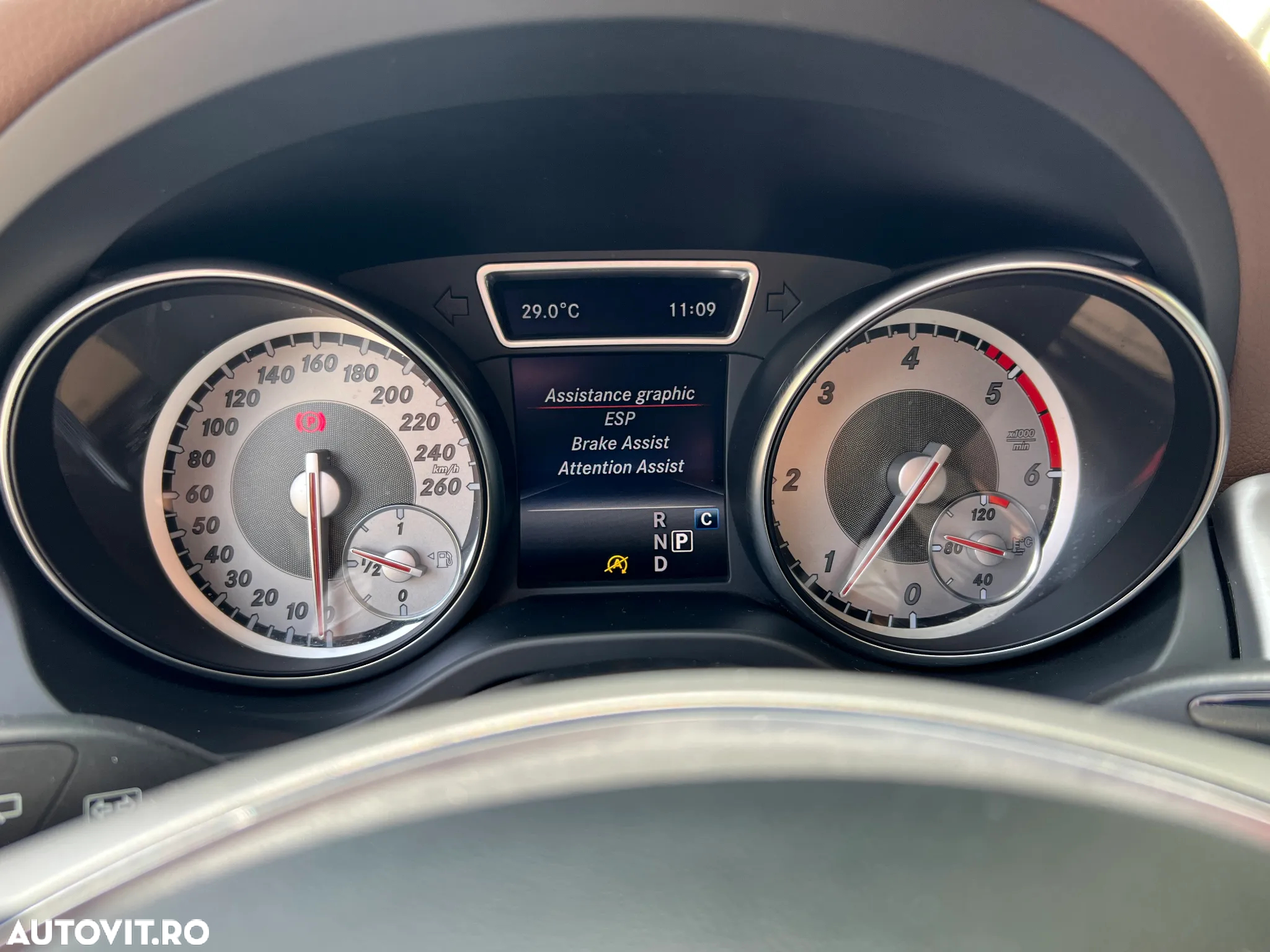 Mercedes-Benz GLA 200 (CDI) d 4Matic 7G-DCT Urban - 32