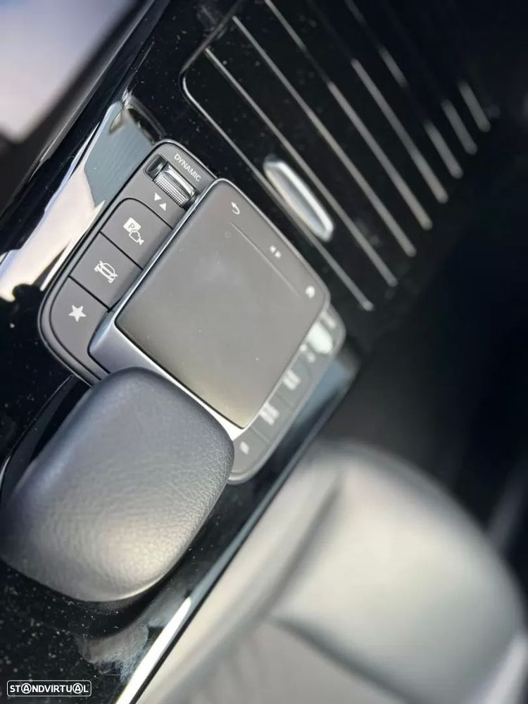 Mercedes-Benz A 250 e Style Plus - 17