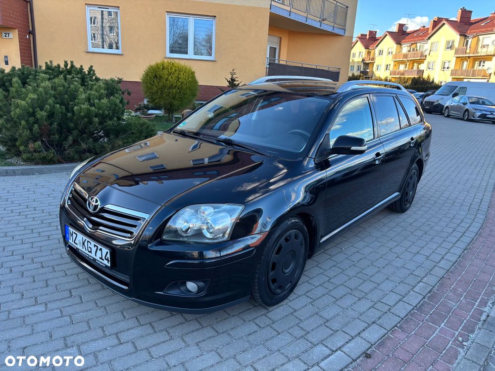Toyota Avensis 1.8 VVT-i Executive - 3