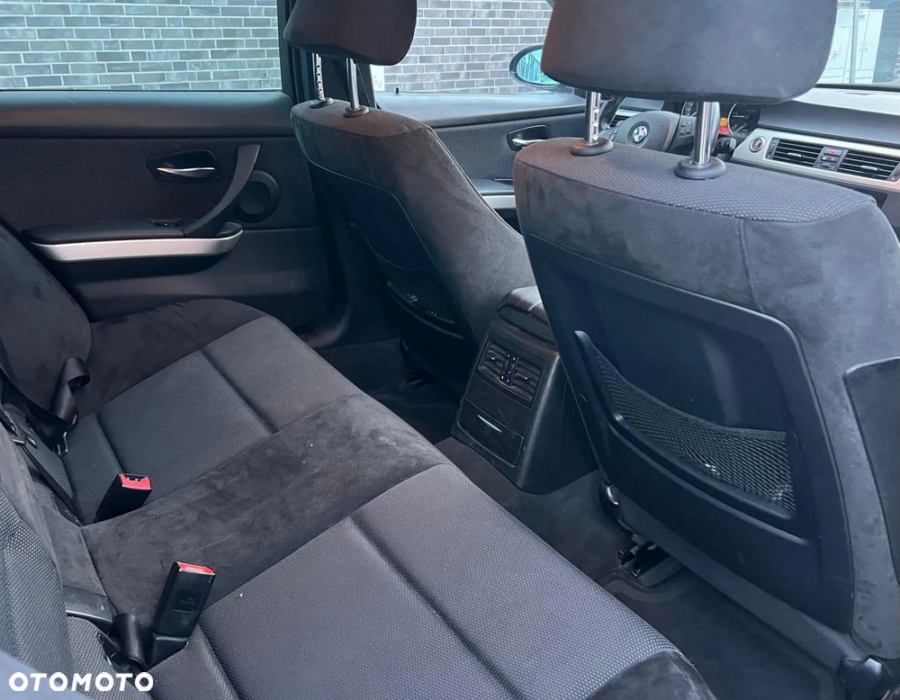 BMW Seria 3 320d - 18