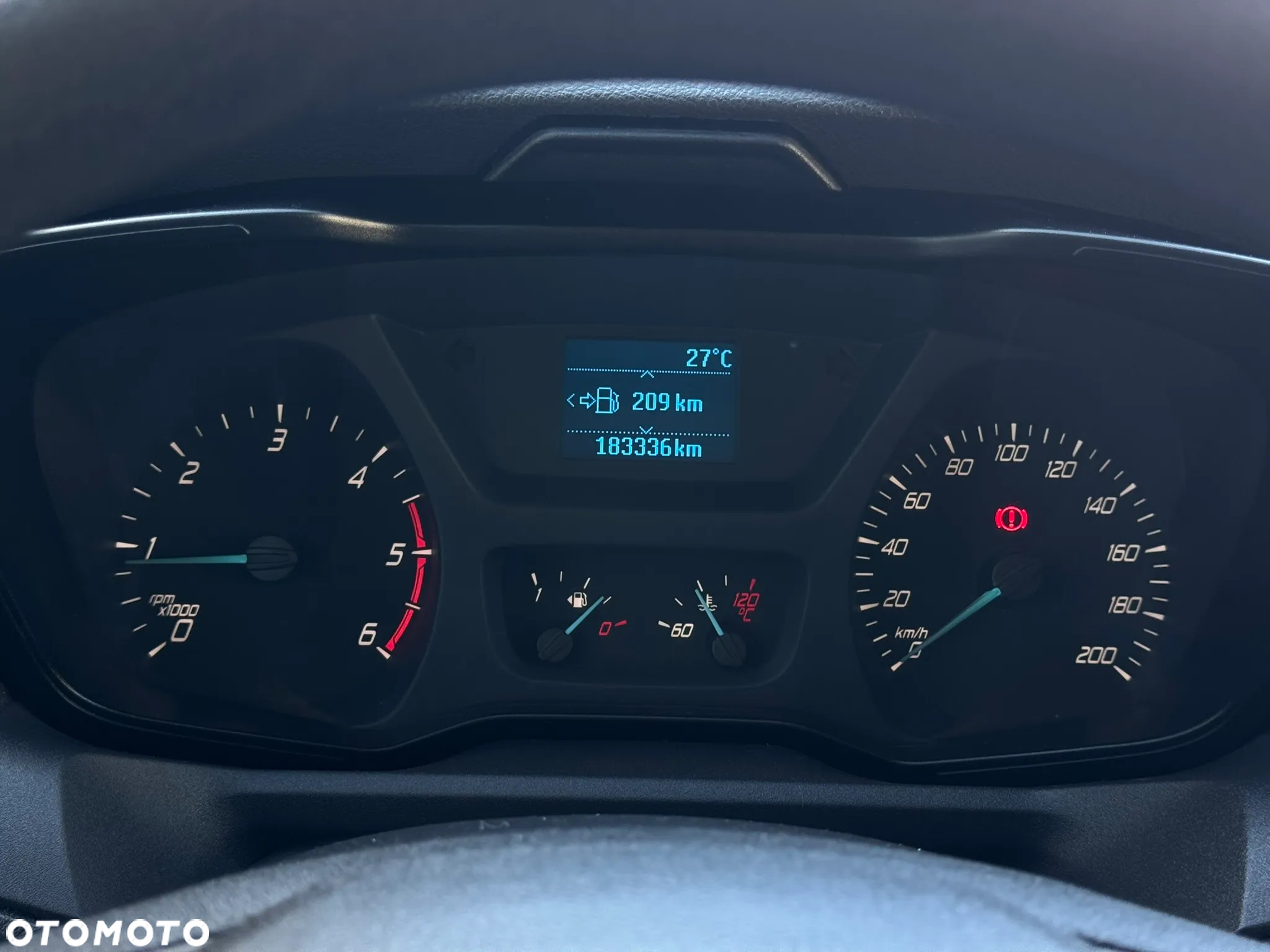 Ford Transit - 12
