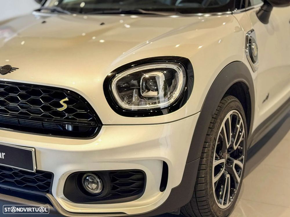 MINI Countryman Cooper SE ALL4 Auto - 6