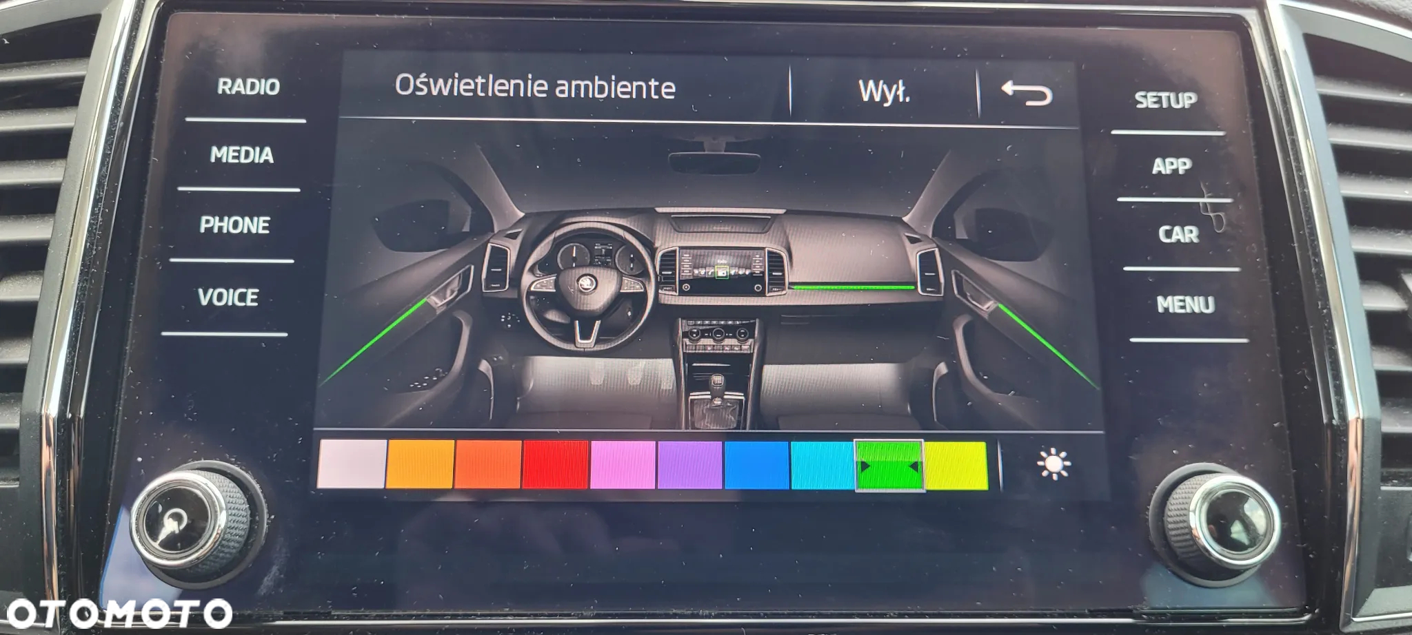 Skoda Karoq 1.5 TSI ACT 4x2 Ambition - 17