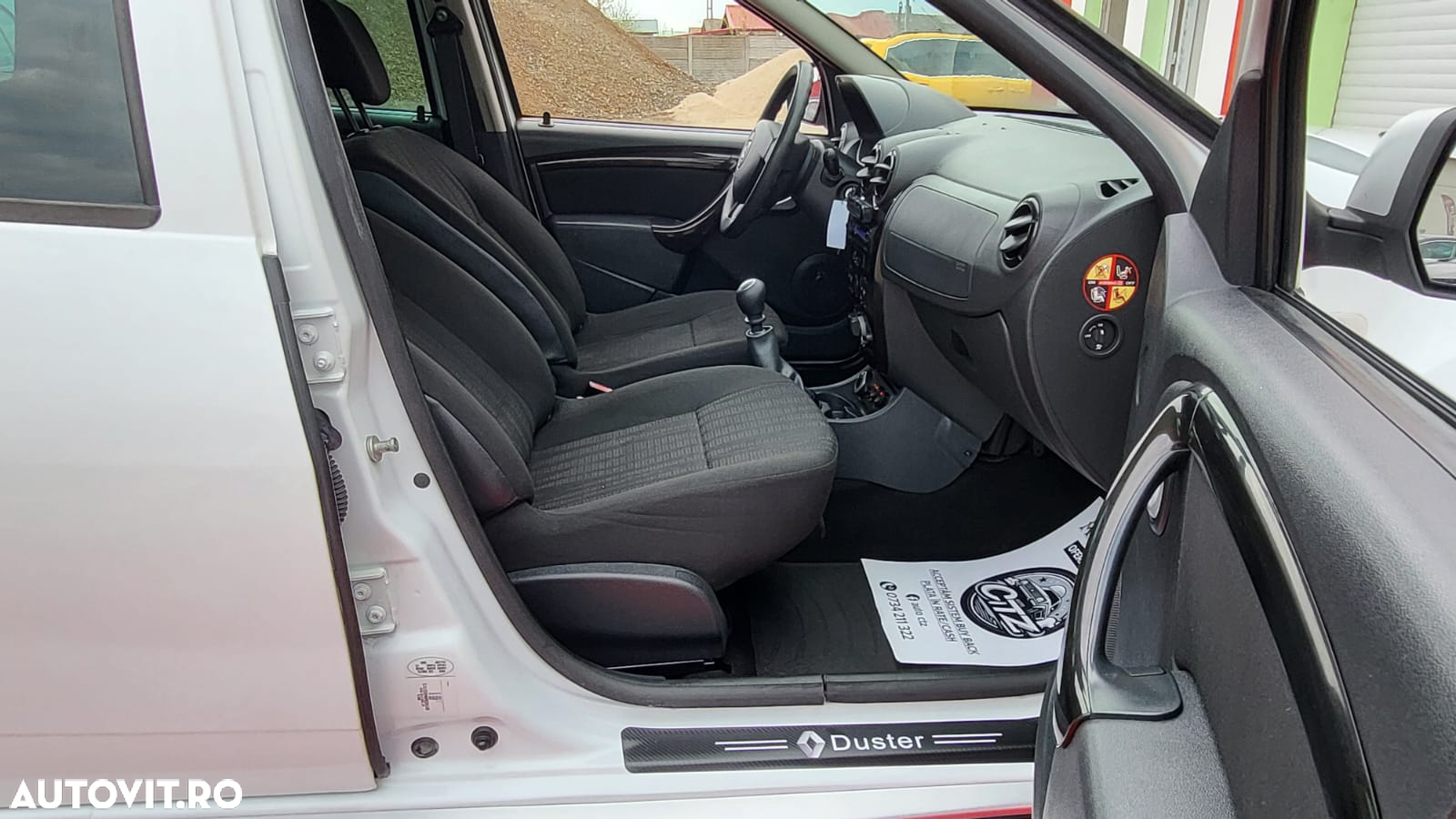 Dacia Duster 1.6 4x4 Ambiance - 26