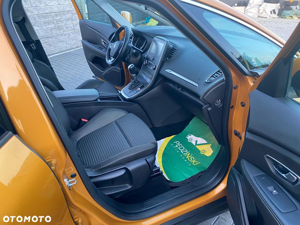 Renault Scenic - 6