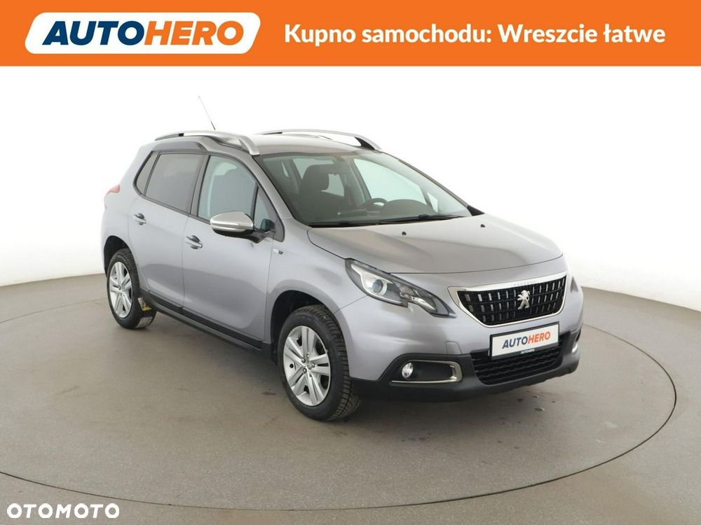 Peugeot 2008 1.2 Pure Tech Style S&S - 11