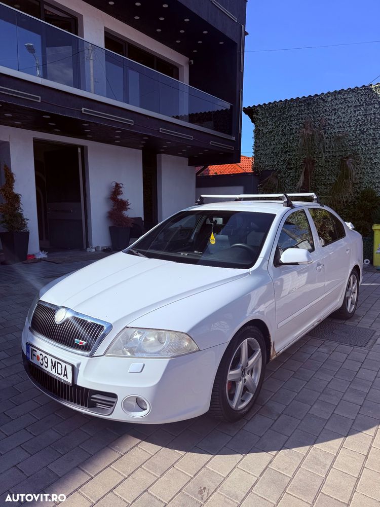 Skoda Octavia 2.0 TFSI RS - 3