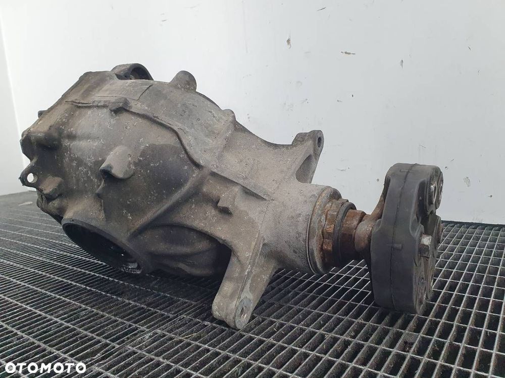 MOST DYFER DYFERENCJAŁ TYŁ TYLNY 7630816 2.47 BMW 5 F11 F10 3.0 D 258 - 3
