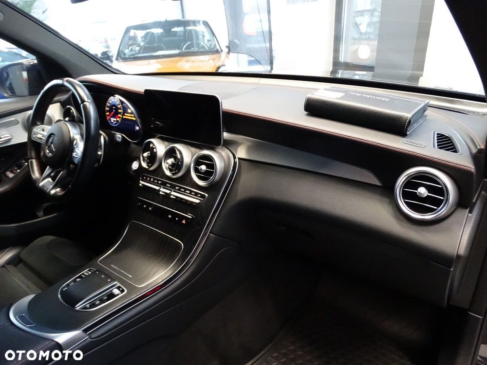 Mercedes-Benz GLC - 18