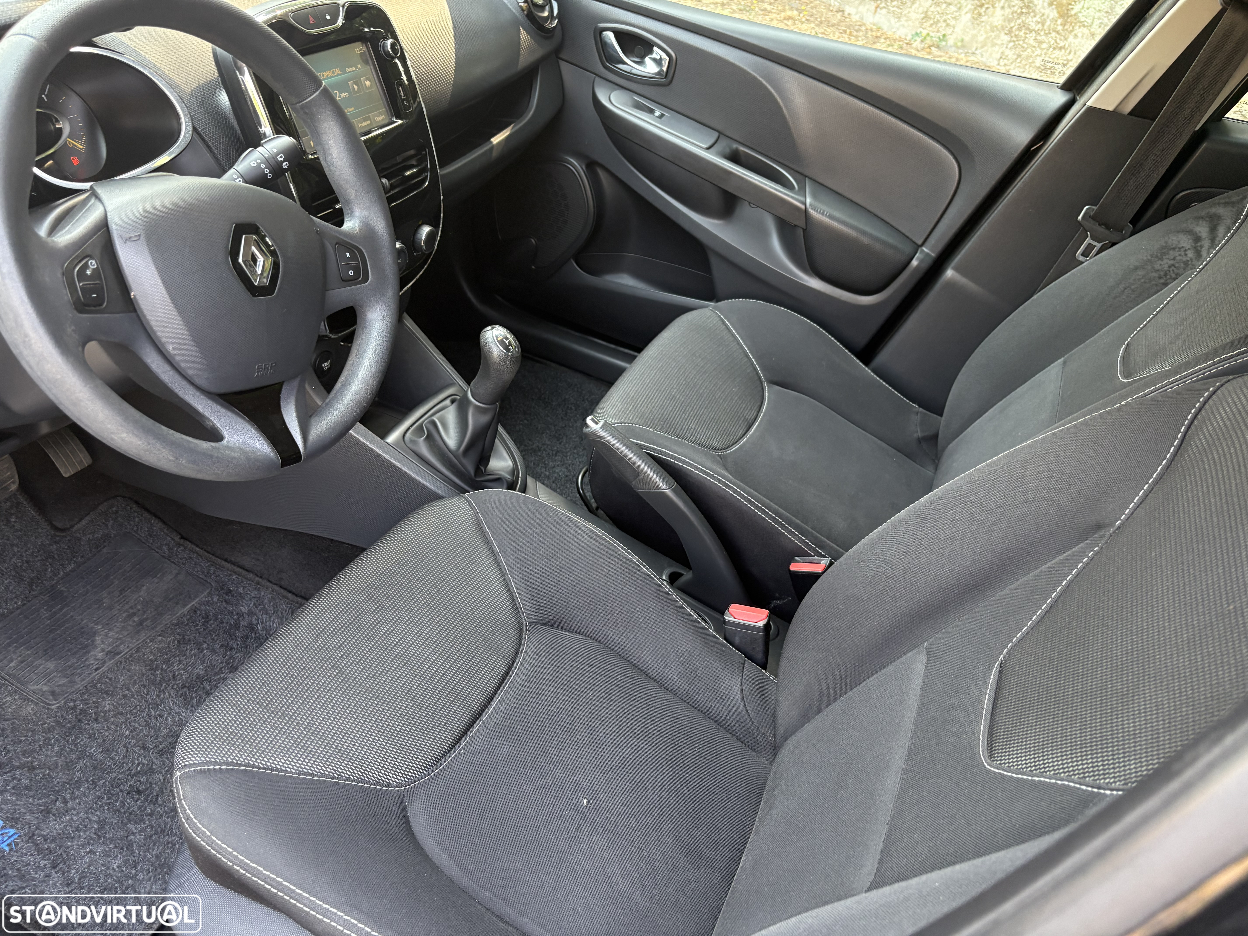 Renault Clio 0.9 TCE Dynamique S - 6