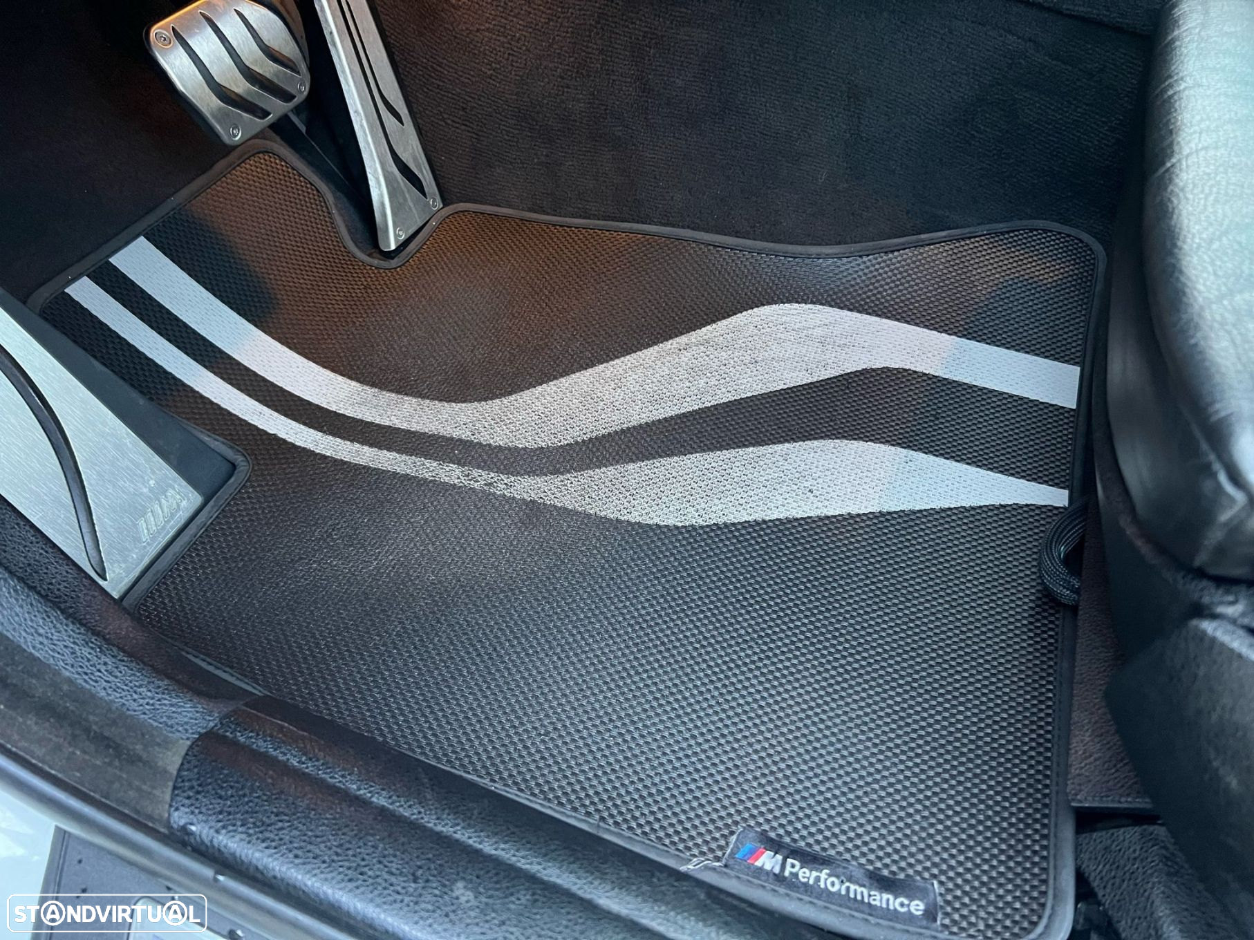 BMW M550d xDrive Auto - 38