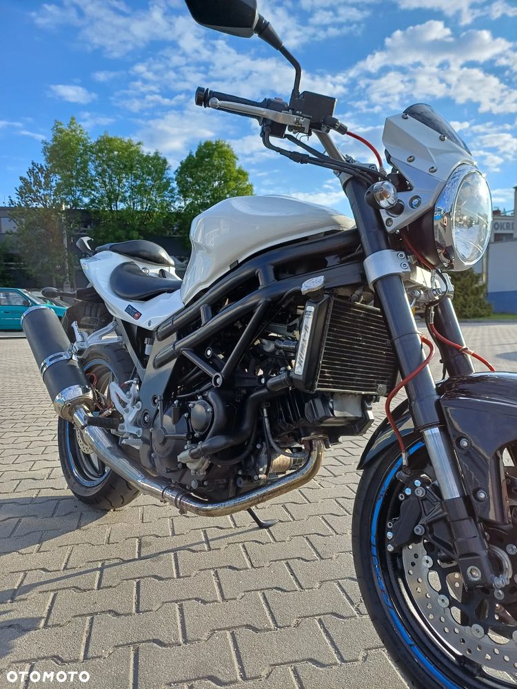 Hyosung GT Comet - 3