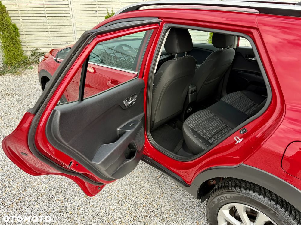 Kia Stonic - 36