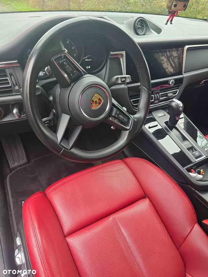 Porsche Macan Standard - 3