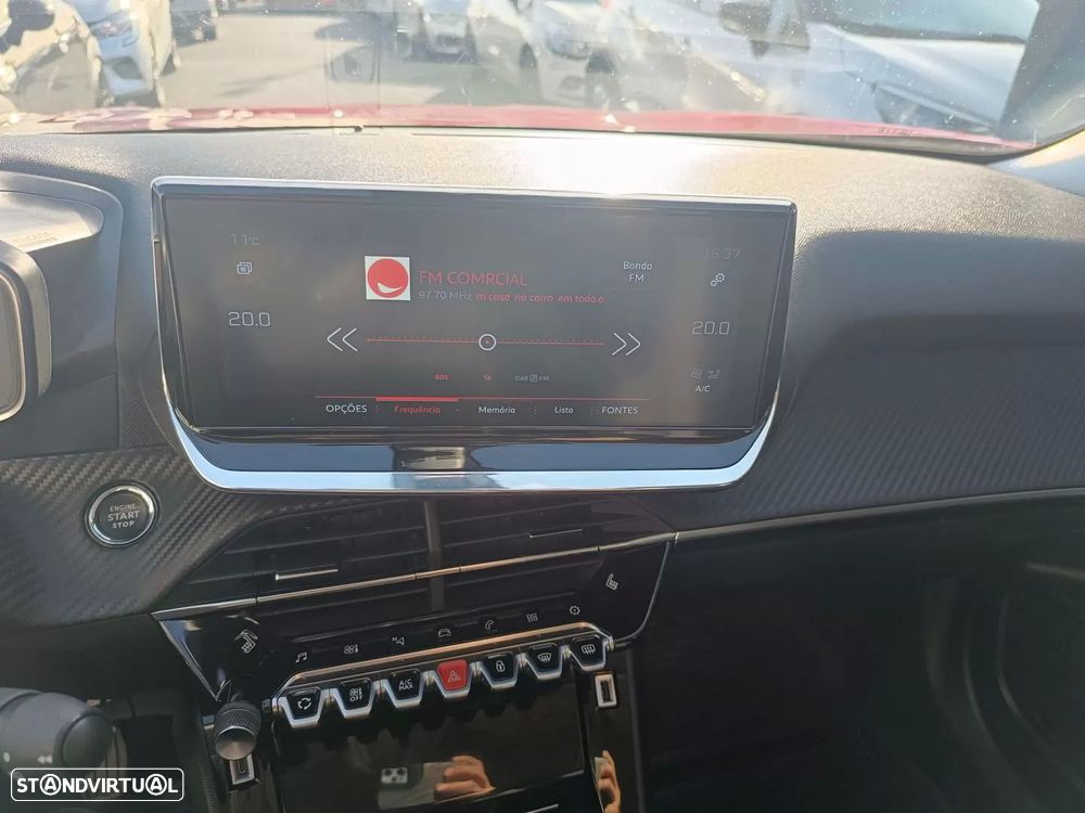 Peugeot 2008 1.5 BlueHDi Allure Pack EAT8 - 36