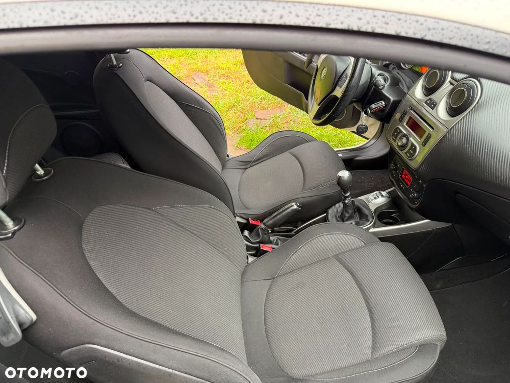 Alfa Romeo Mito 1.4 MultiAir Distinctive - 37