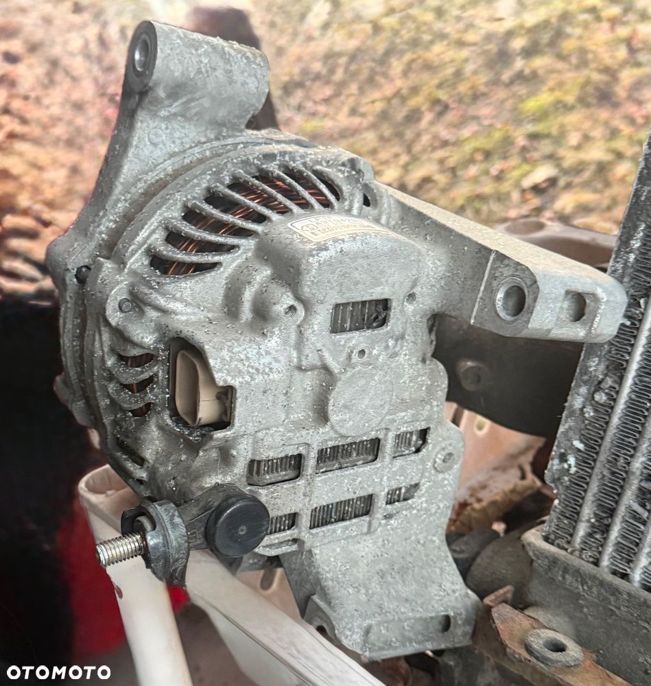 Mazda 5 CR 2005/2010r wybierak biegów lewarek biegów 1.8 2.0 benzyna i 2.0 diesel połoś lewą lub prawą amortyzator piasta wachacz chłodnica intercoolera Intercoler powietrza Trójnik wlewka króciec chłodnicy wody Chlodnica płynu Intercooler zbiornik spryskiwaczy - 10