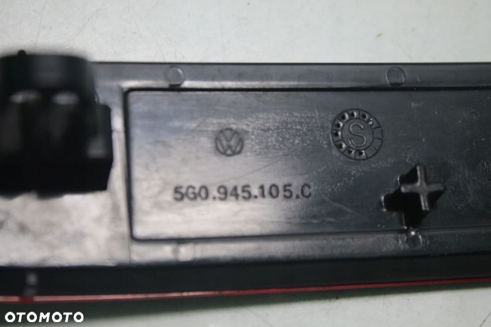 ODBLASK LEWY ZDERZAK TYŁ VW GOLF 7 VII LIFT CAŁY BDB OE 5G0945105C - 3