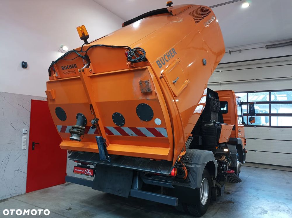 Mercedes-Benz Atego 1024 Zamiatarka Bucher Euro 5 EUnited PM10 Szczotki L/R 2 Silniki - 8