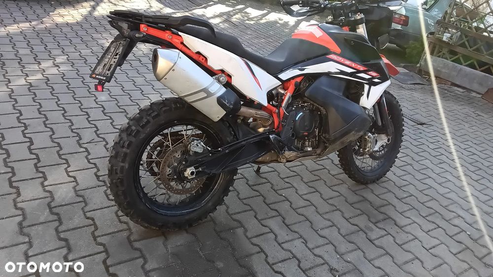 KTM Adventure - 2