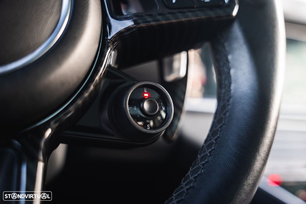 Porsche Panamera Sport Turismo 4 E-Hybrid - 34