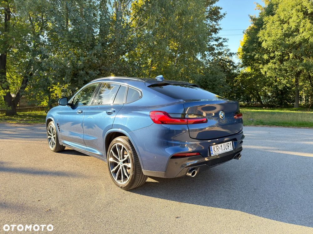 BMW X4 - 26