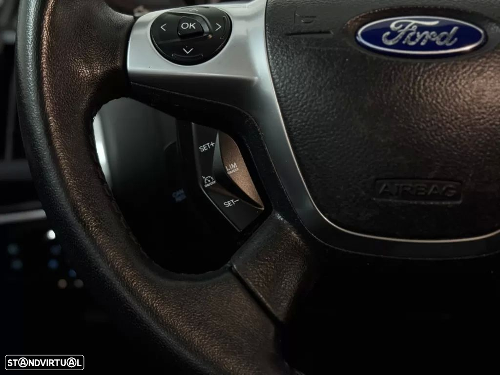 Ford Focus SW 1.6 TDCi Titanium Best - 41