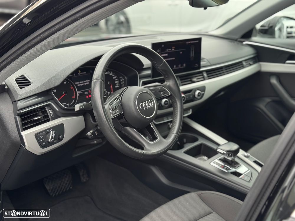 Audi A4 Avant 35 TDI Advanced S tronic - 12