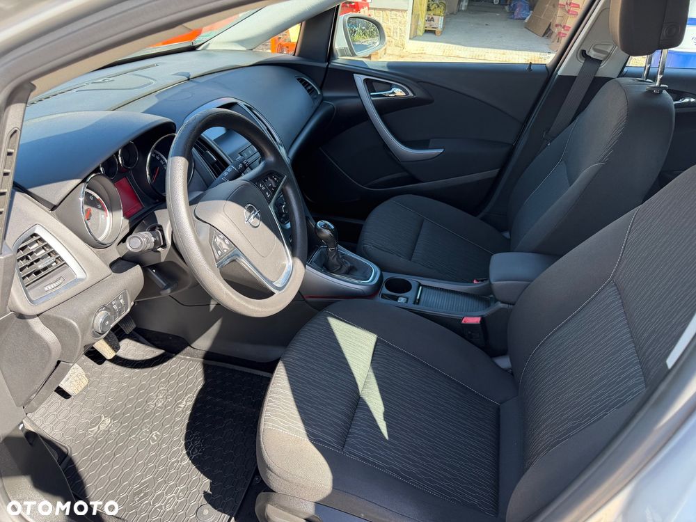 Opel Astra 1.4 Turbo - 22