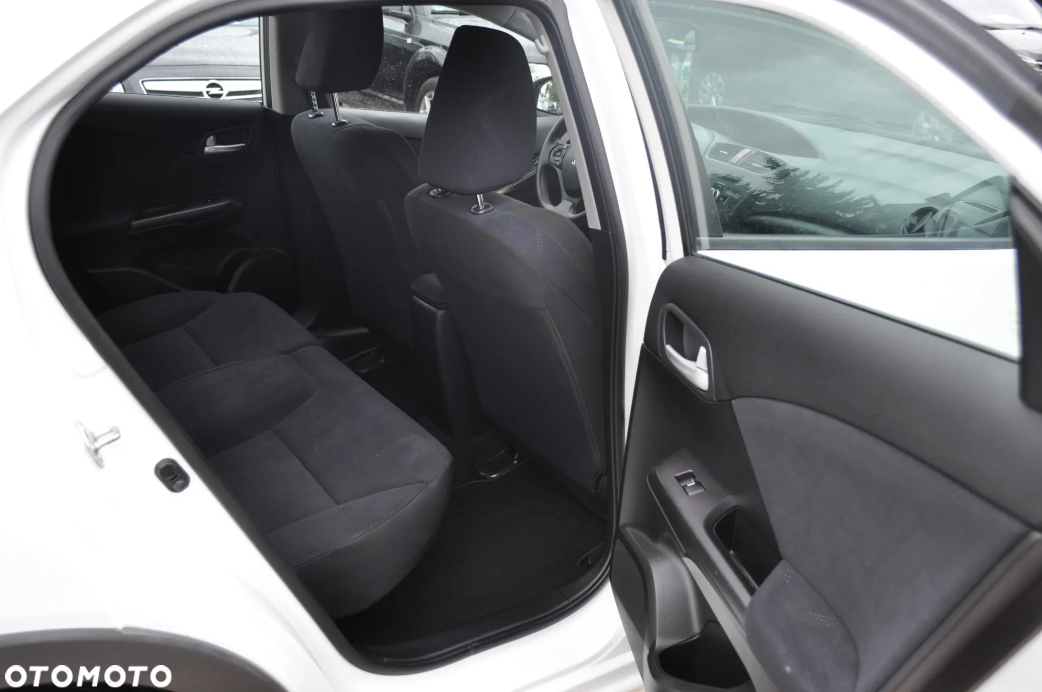 Honda Civic 1.4 i-VTEC Comfort - 15