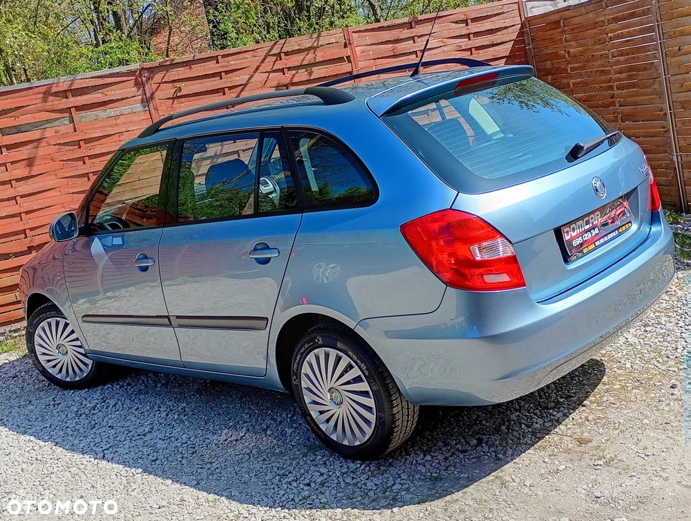 Skoda Fabia 1.2 HTP COOL EDITION - 4