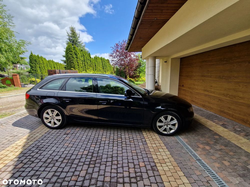 Audi A4 Avant 2.0 TDI e DPF Ambiente - 9