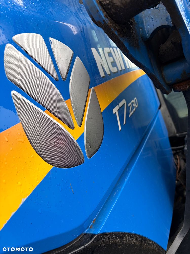 New Holland - 9