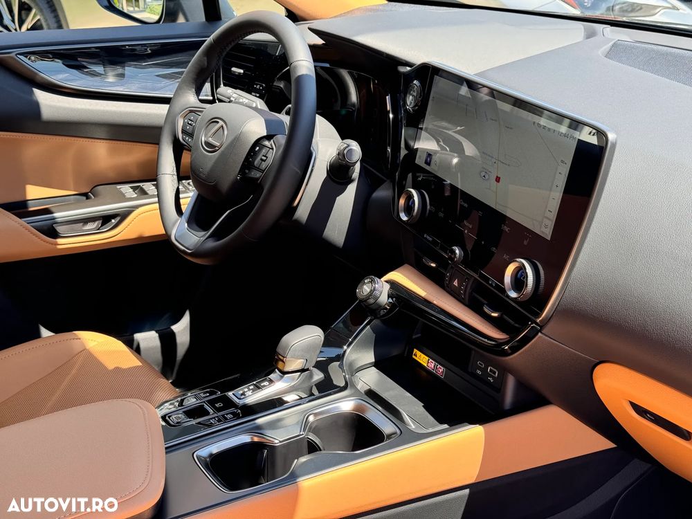 Lexus Seria NX 450h+ AWD CVT PHEV Executive - 20