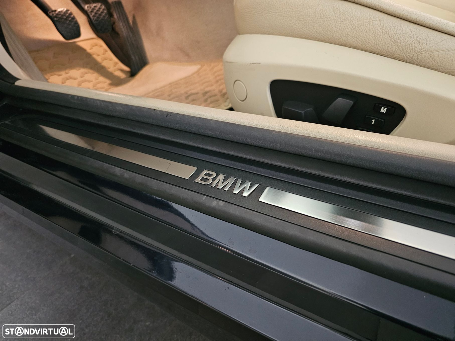 BMW 325 i - 26