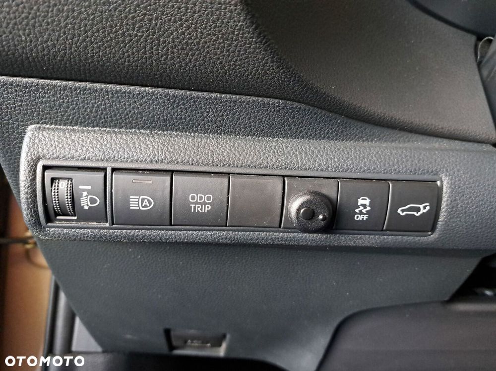 Toyota Corolla 1.8 Hybrid Style - 35