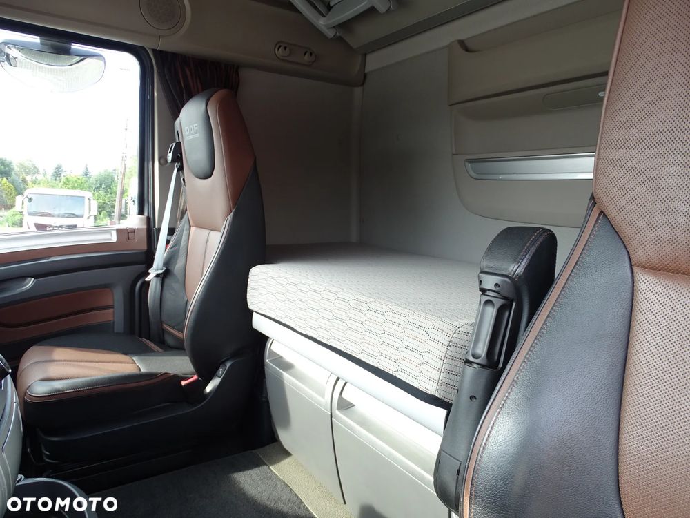 DAF XF 530 Super Space Cab - 9