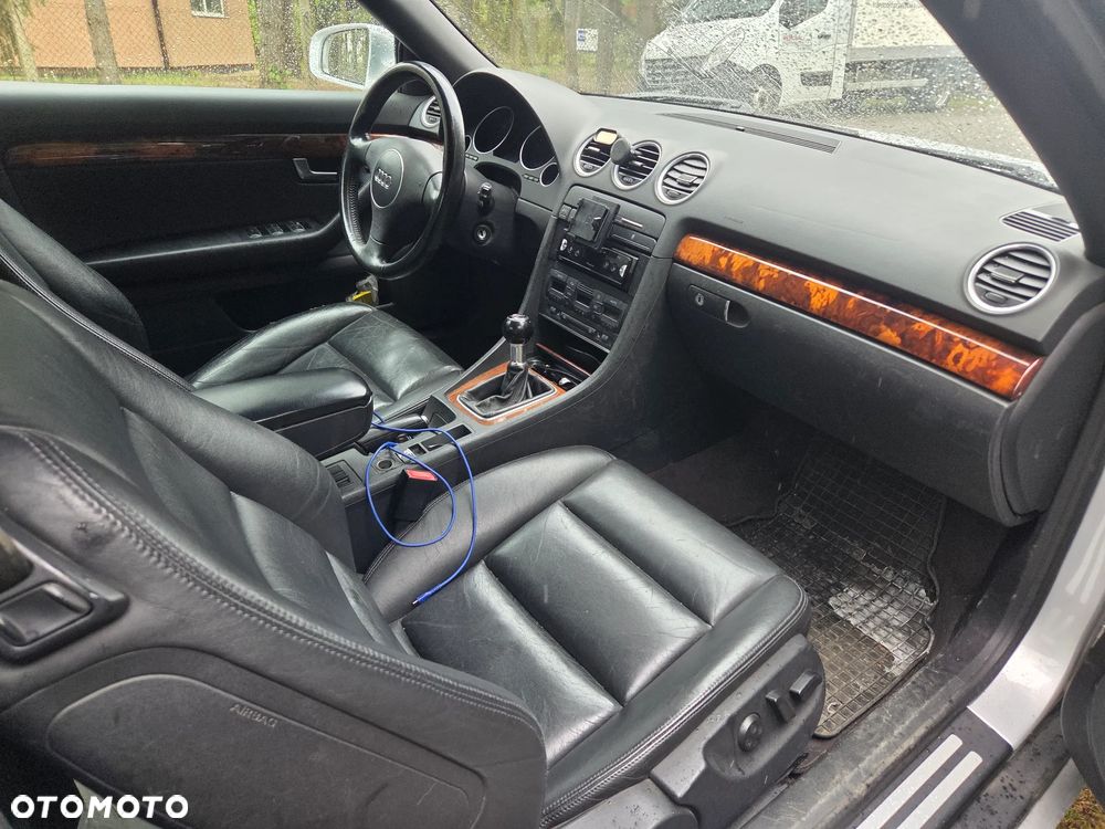 Audi A4 Cabrio - 11