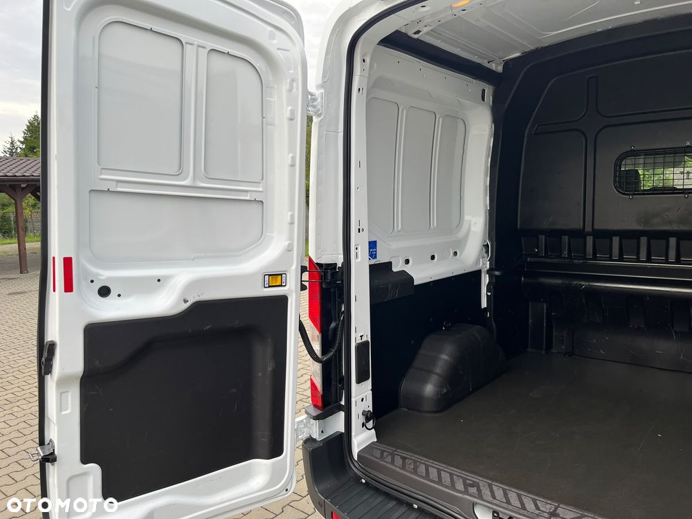 Ford Transit L2H2 Pkw VA Basis - 37