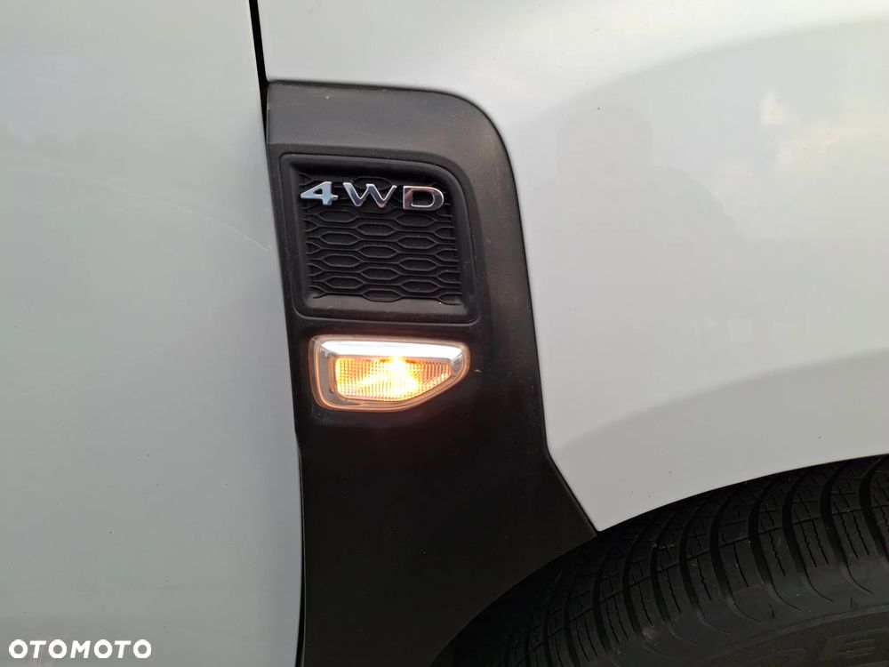 Dacia Duster 1.5 Blue dCi Comfort 4WD EU6d - 10