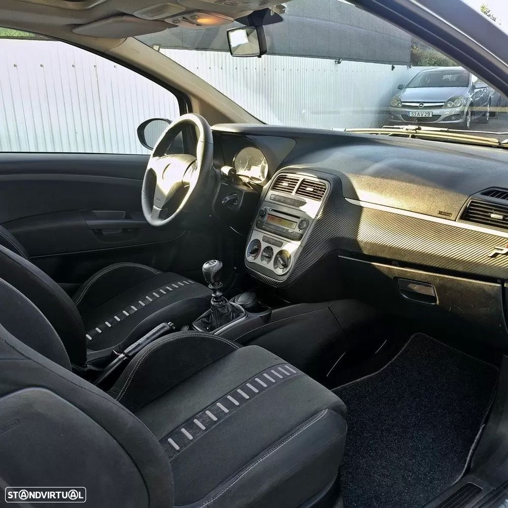 Fiat Grande Punto 1.3 M-Jet Sport - 2